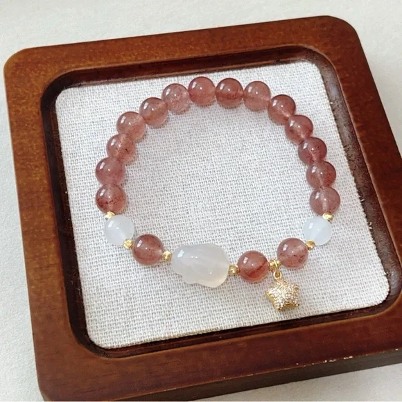 🖤 Handmade bracelet - Picture 1 of 4